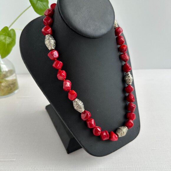 Red Bamboo Coral Bead Necklace - Picture 2 of 16